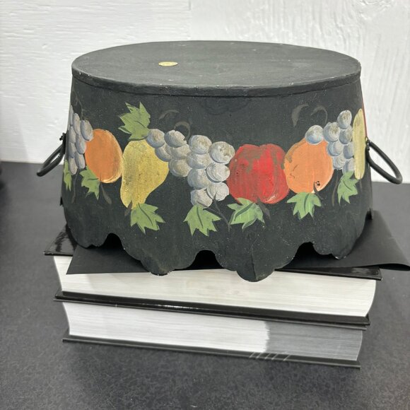 Vintage Oval Planter Bucket Handles Scalloped Edge Metal Folk Art Hand Painted - Picture 2 of 10